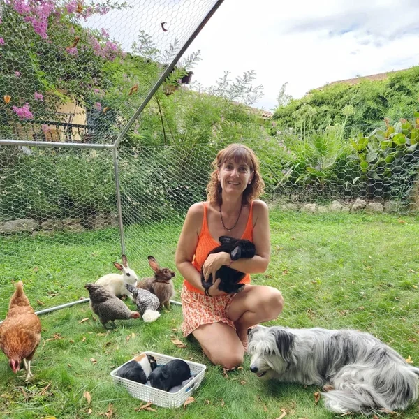Christelle RAPETTI, fondatrice Jaya Théra'Pet, intervenante médiation animale Gard et Vaucluse